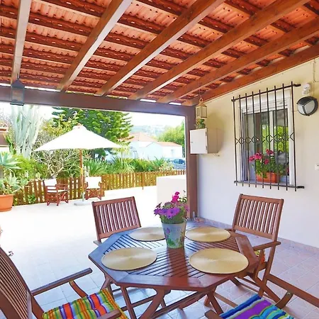 Ideal Family House With Big Yard In Ialysos, Rhodes Apartament *