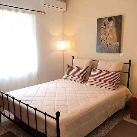 Apartament Ideal Family House With Big Yard In Ialysos, Rhodes