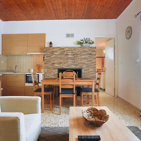 Apartament Ideal Family House With Big Yard In Ialysos, Rhodes